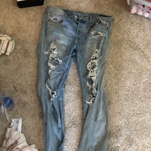 american eagle ripped jeans